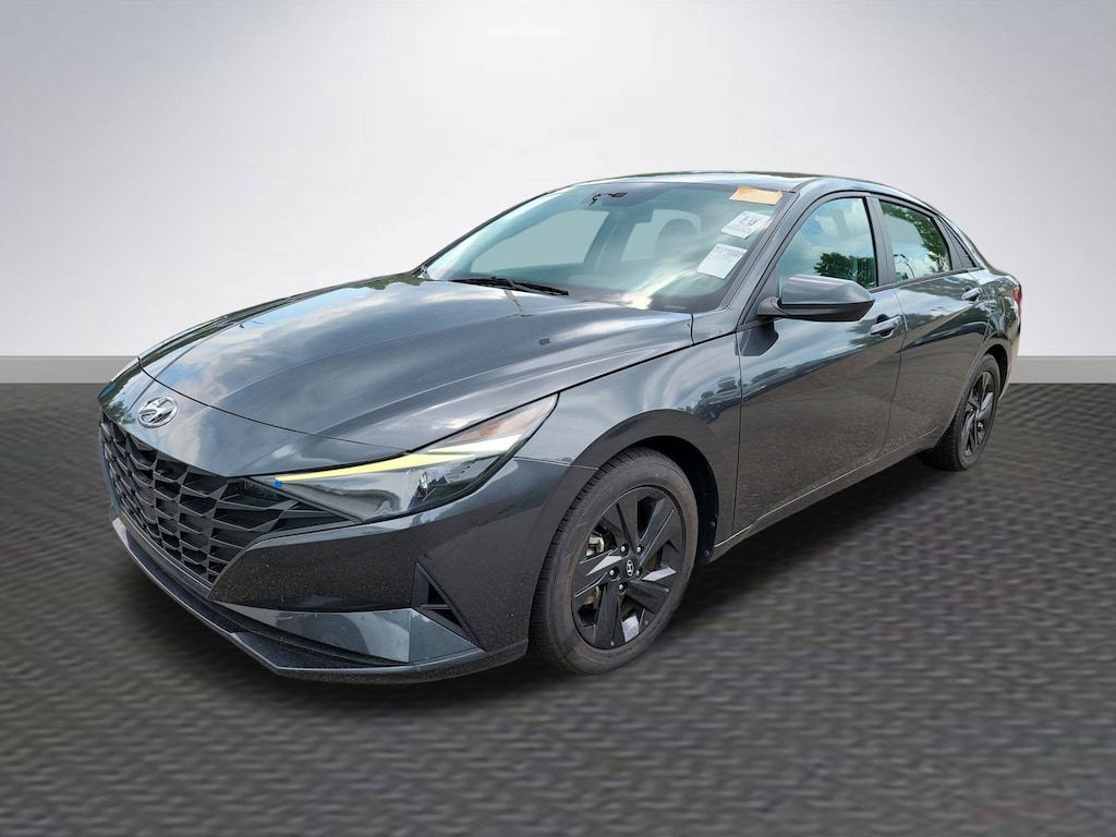 Used 2021 Hyundai Elantra SEL Sedan