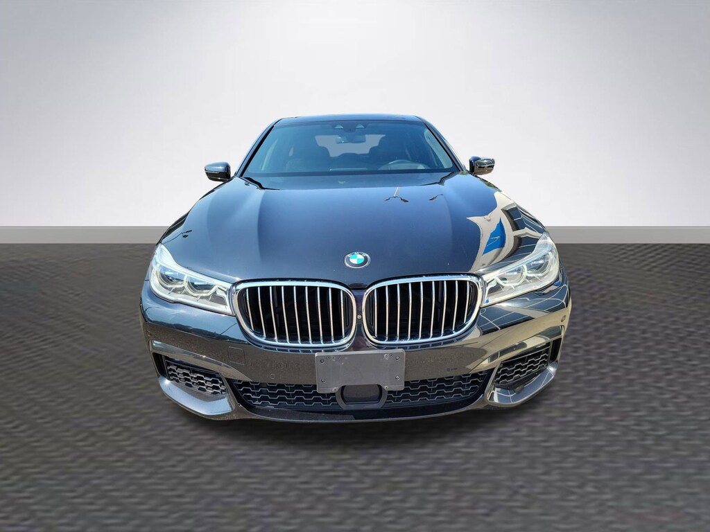 Used 2019 BMW 750i xDrive Sedan