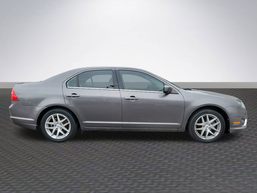 Used 2012 Ford Fusion SEL Sedan