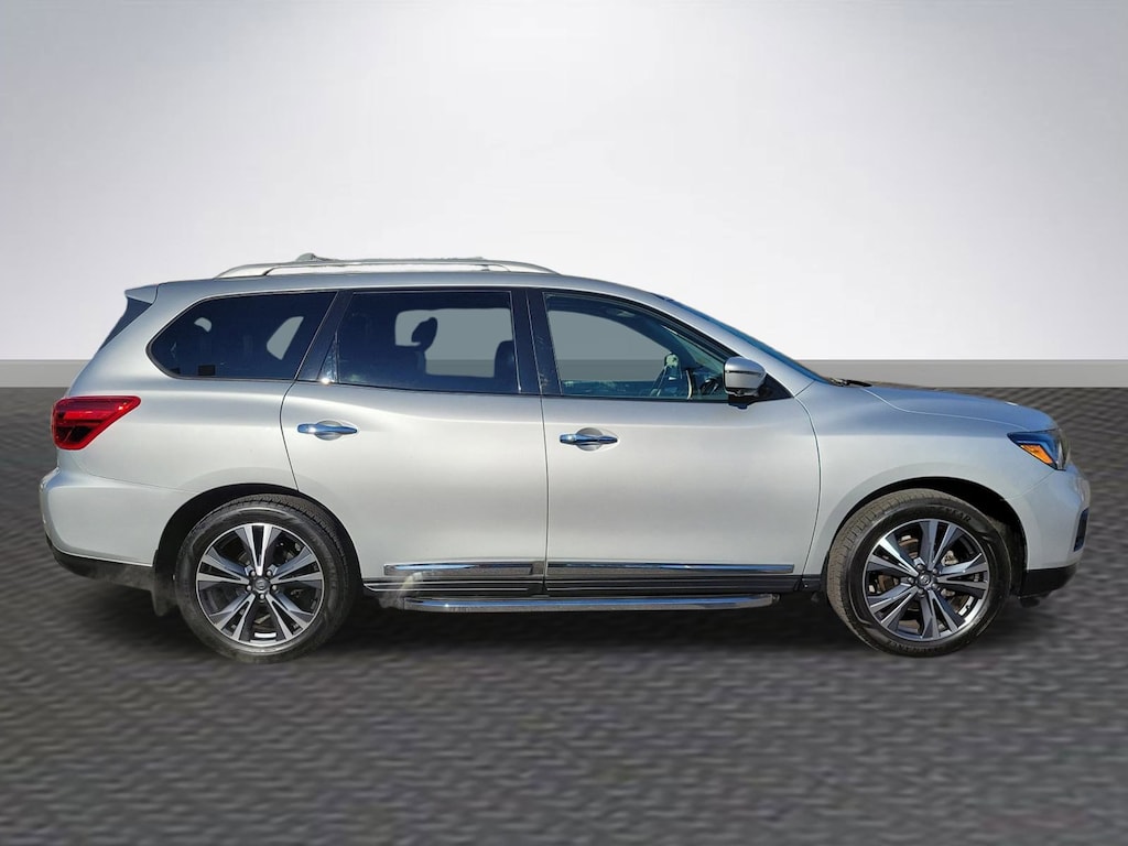 Used 2020 Nissan Pathfinder Platinum SUV