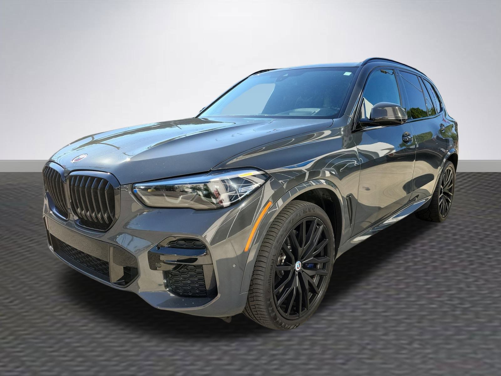 2022 Bmw X5 M50i photo 3