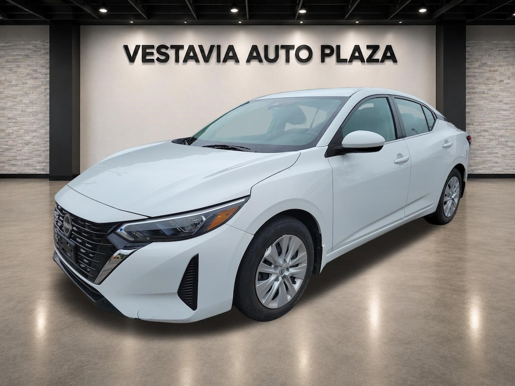 Used 2024 Nissan Sentra SV Sedan