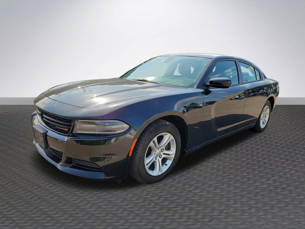 Used 2019 Dodge Charger SXT Sedan