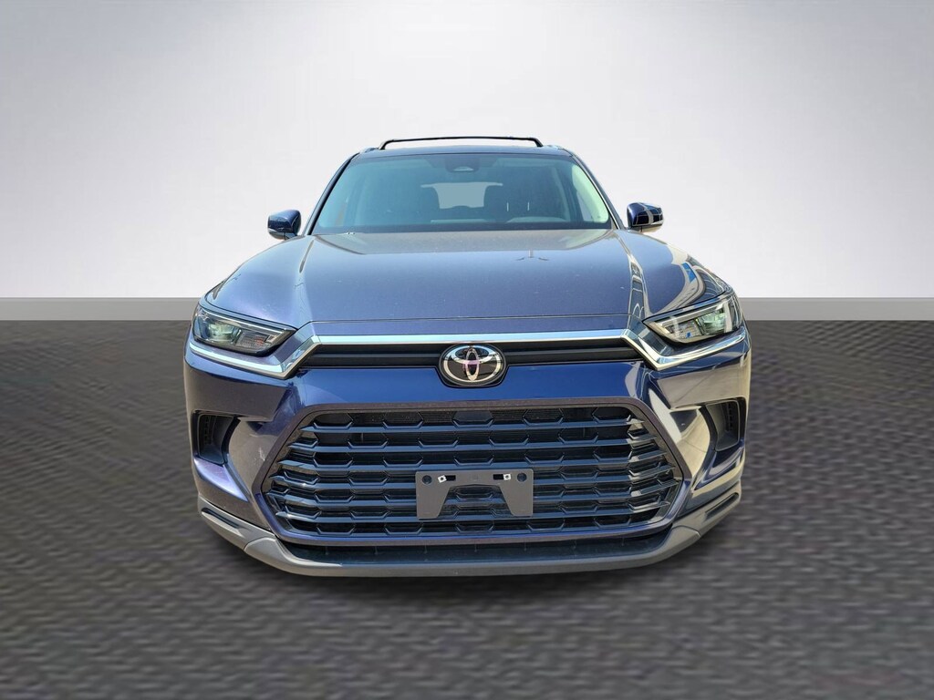 Used 2024 Toyota Grand Highlander XLE SUV