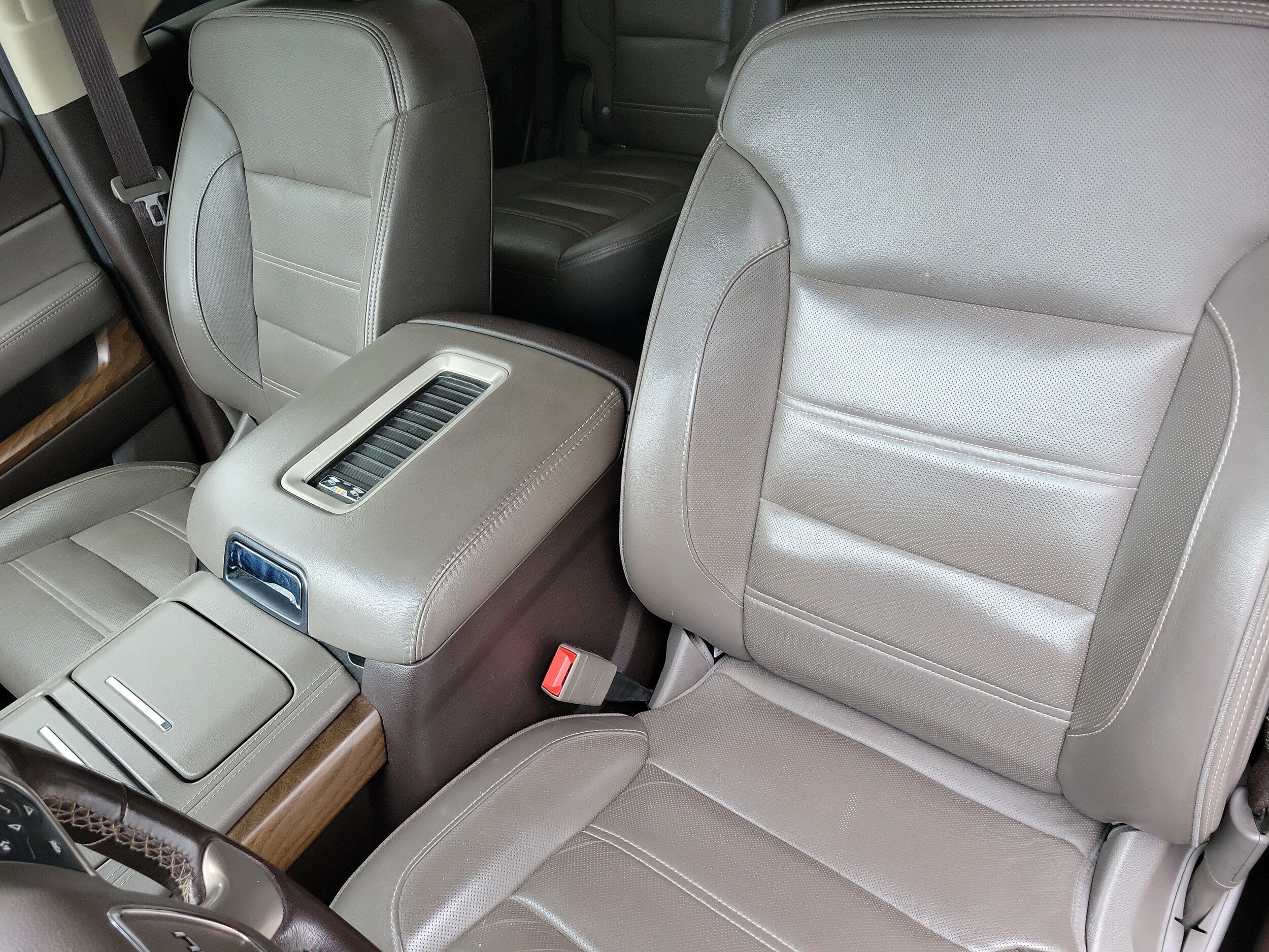 2019 GMC Yukon Denali - Photo 11