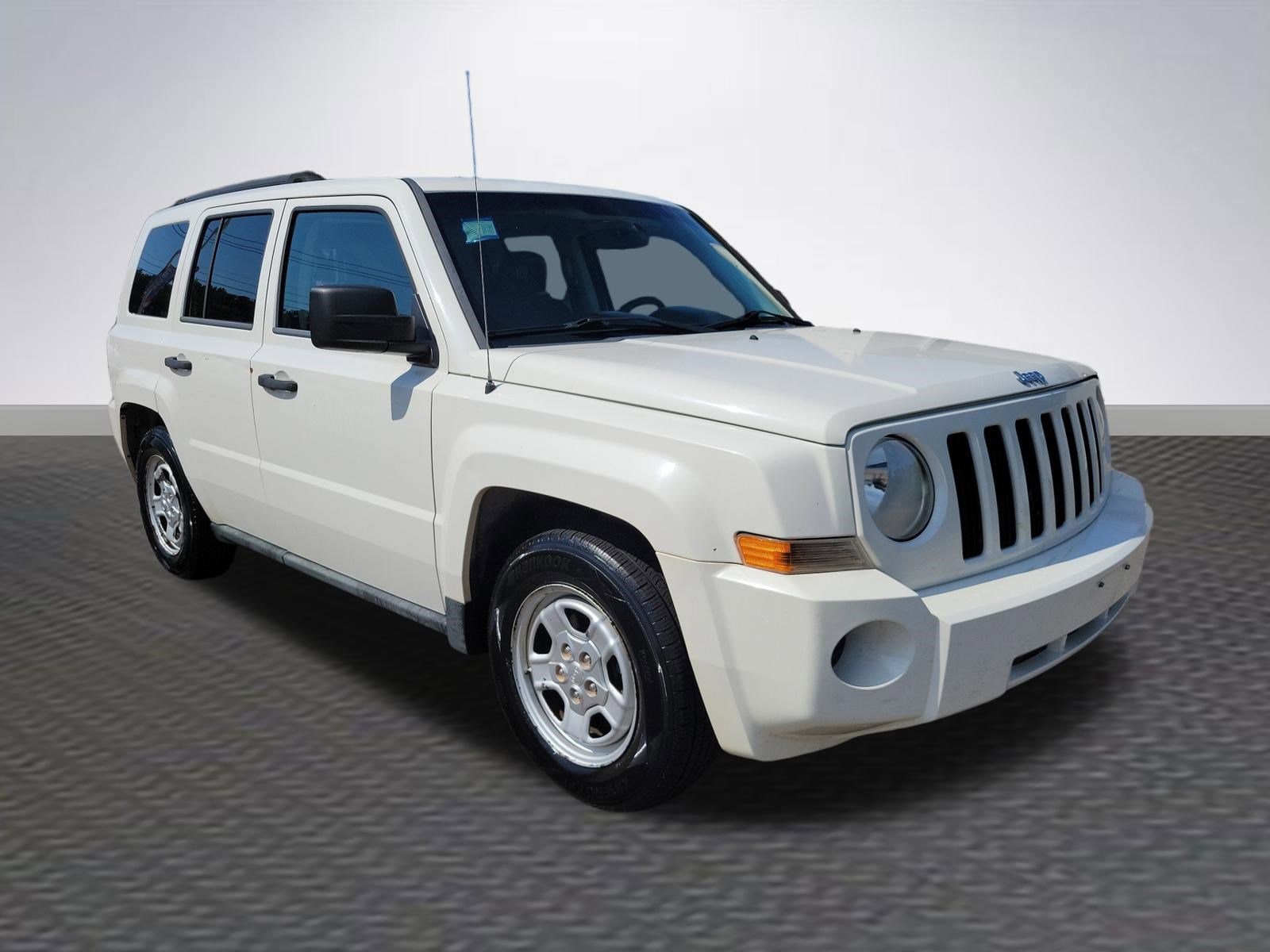 2009 Jeep Patriot Sport's photo