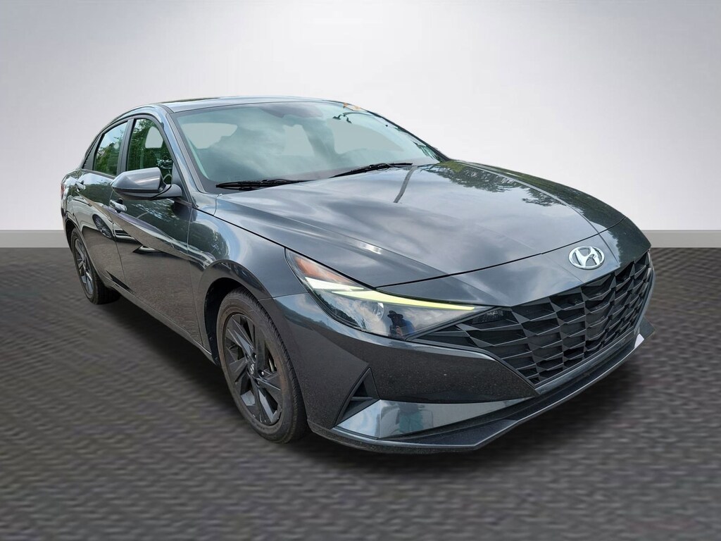Used 2021 Hyundai Elantra SEL Sedan
