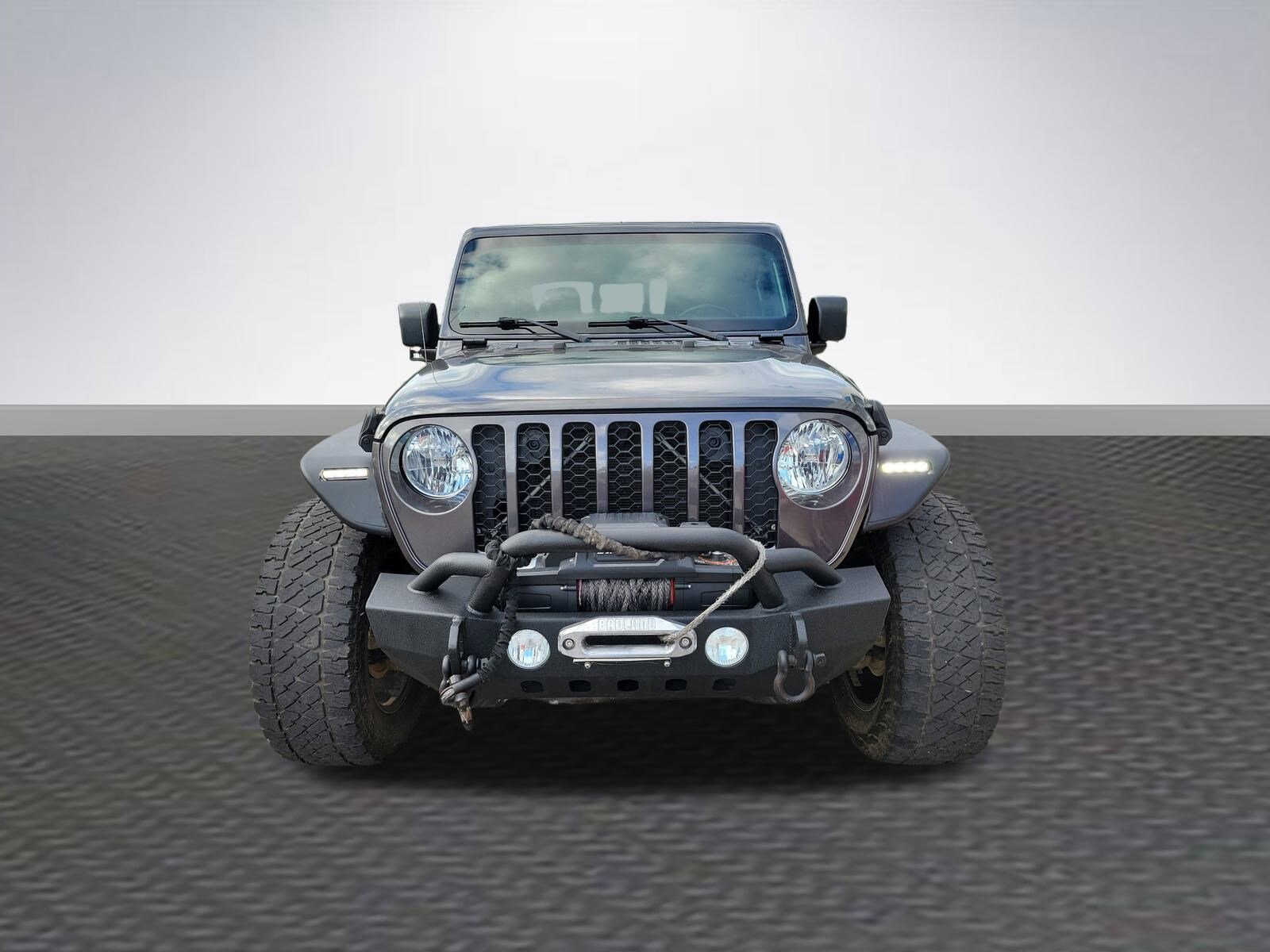2020 Jeep Gladiator Sport S photo 2