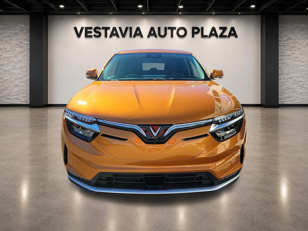 New 2025 VinFast VF 8 Eco SUV