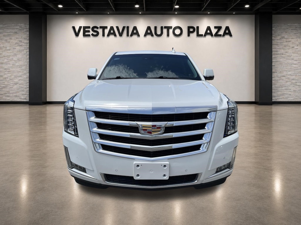 Used 2019 CADILLAC Escalade Luxury SUV