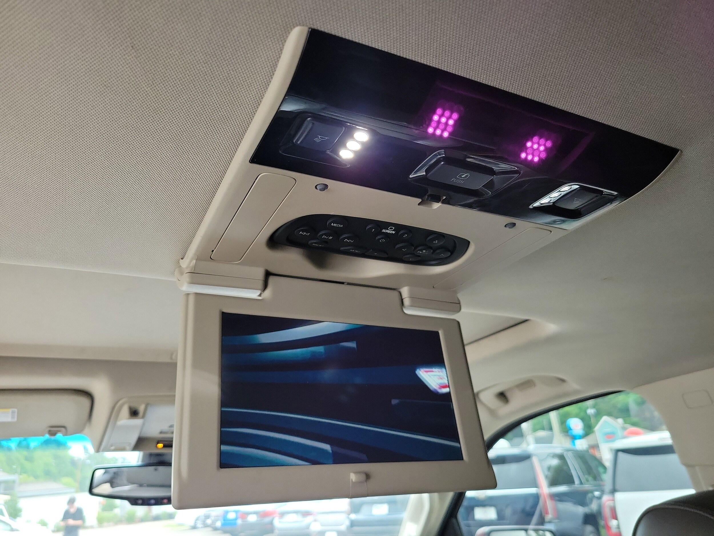 2019 GMC Yukon Denali - Photo 14