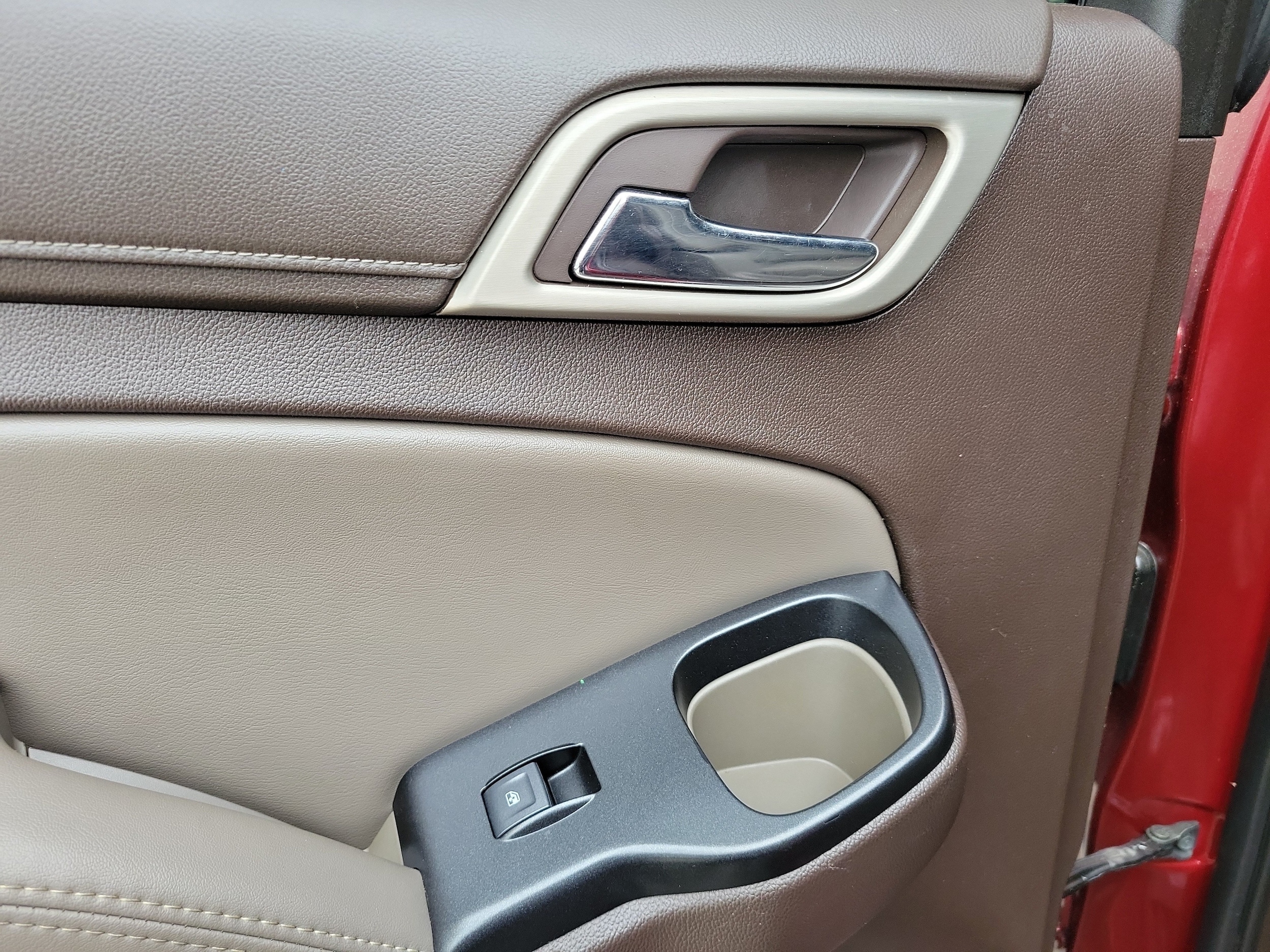2019 GMC Yukon Denali - Photo 24