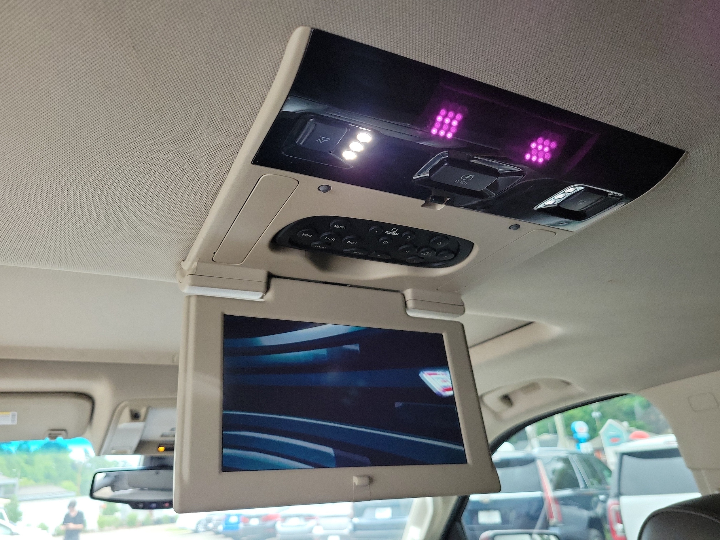 2019 GMC Yukon Denali - Photo 13