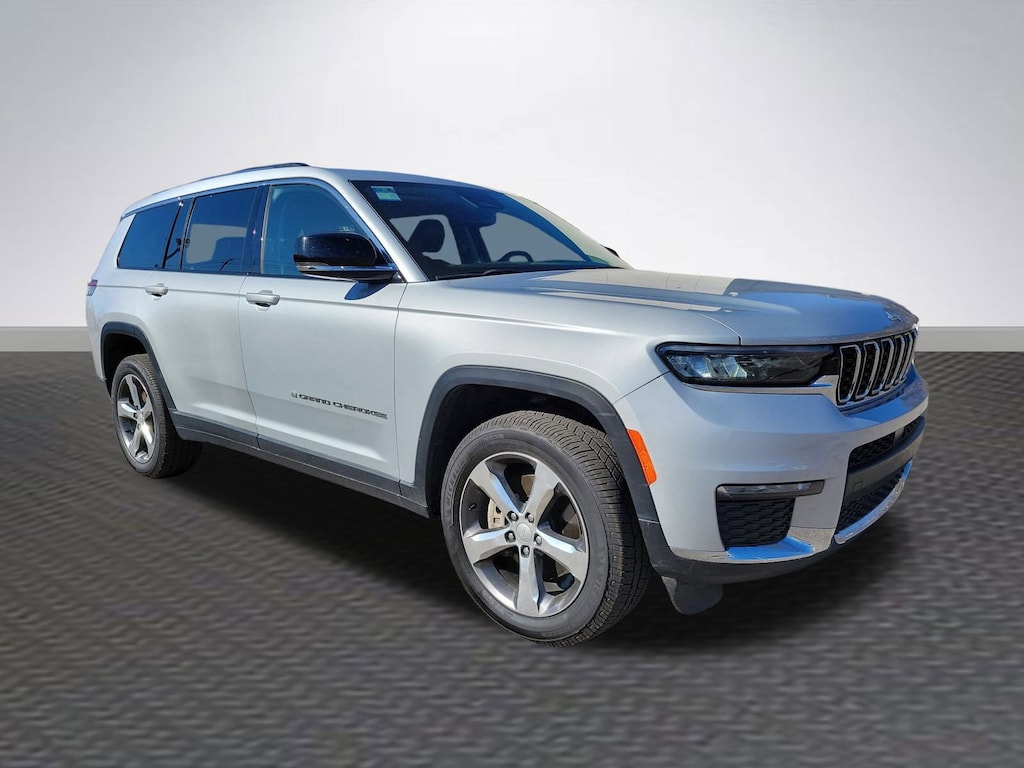 Used 2022 Jeep New Grand Cherokee Limited SUV