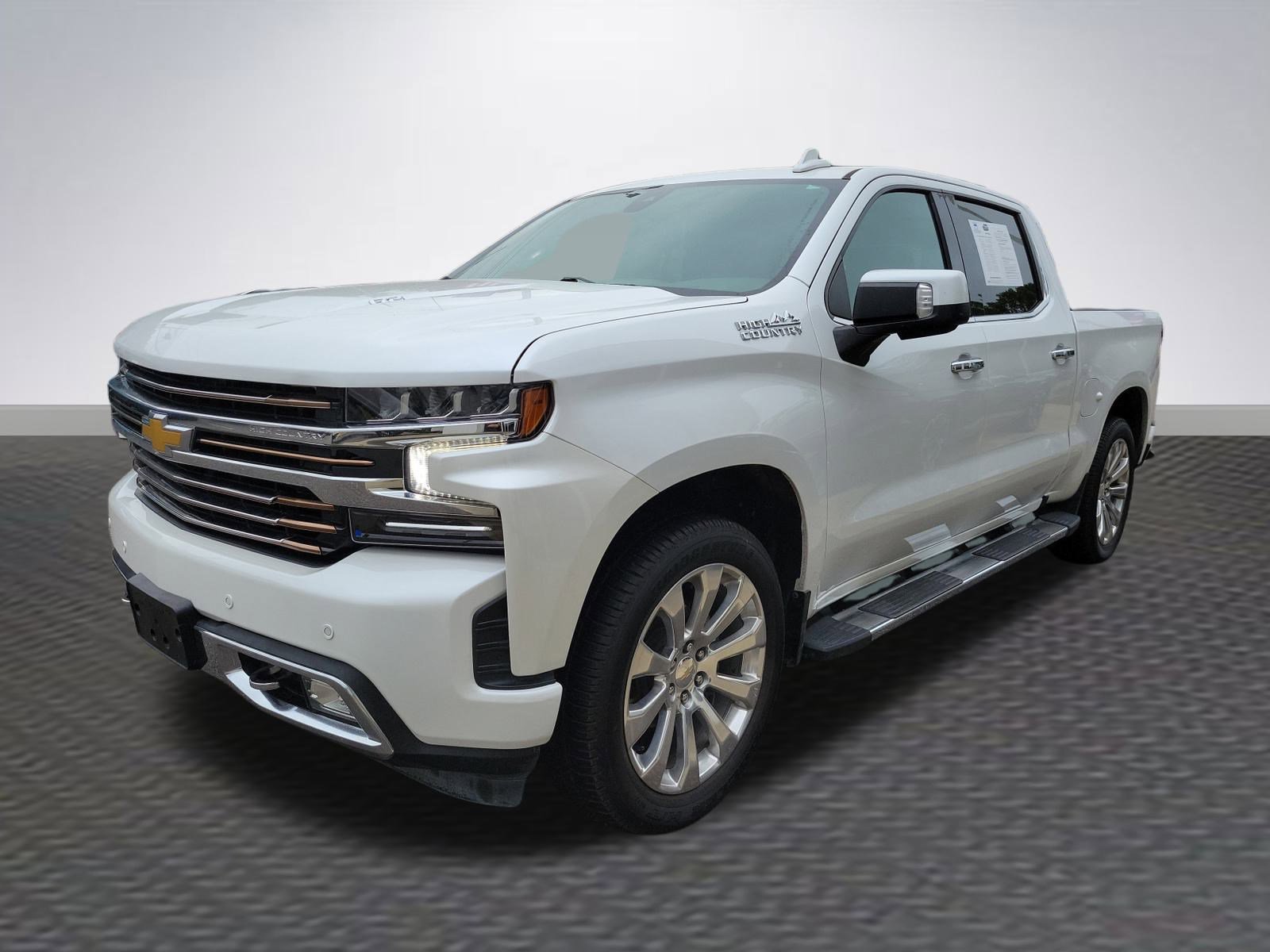 2022 Chevrolet Silverado 1500 High Country photo 3
