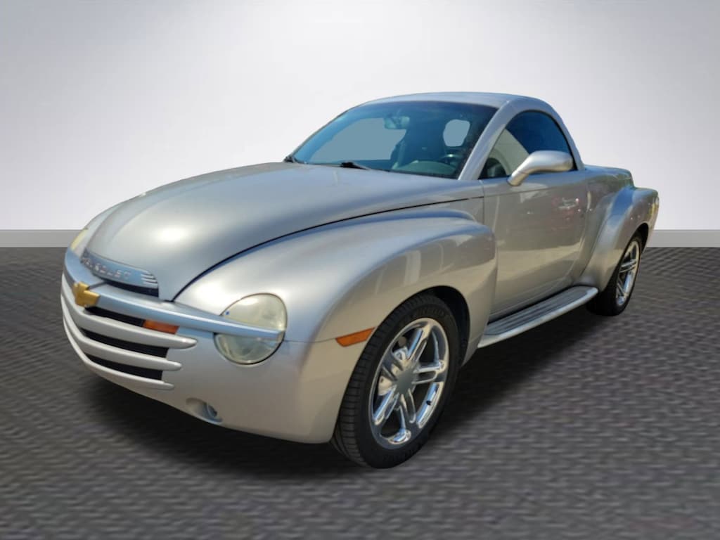 Used 2004 Chevrolet SSR Base Truck Standard Cab