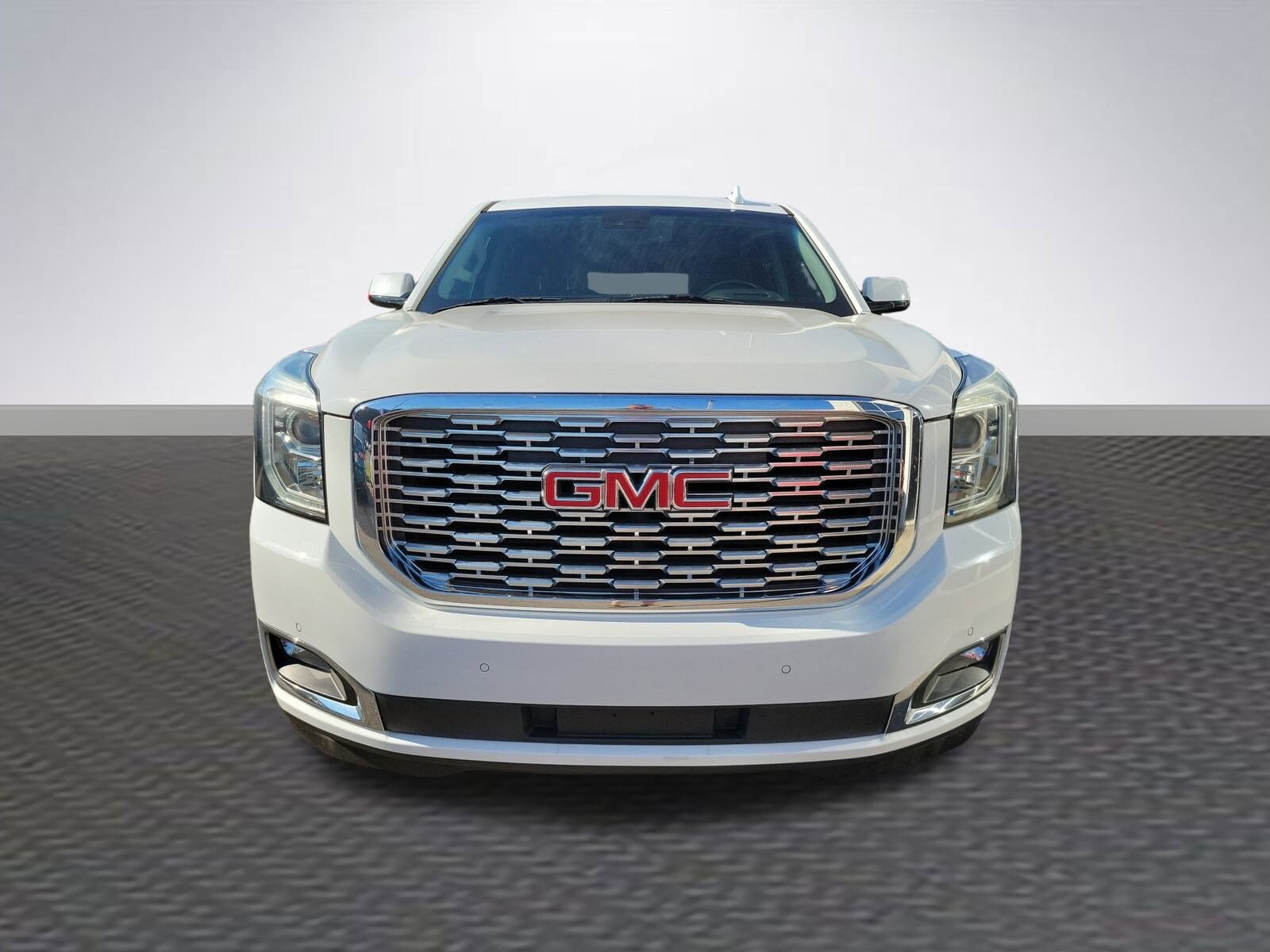 2020 Gmc Yukon XL Denali photo 2