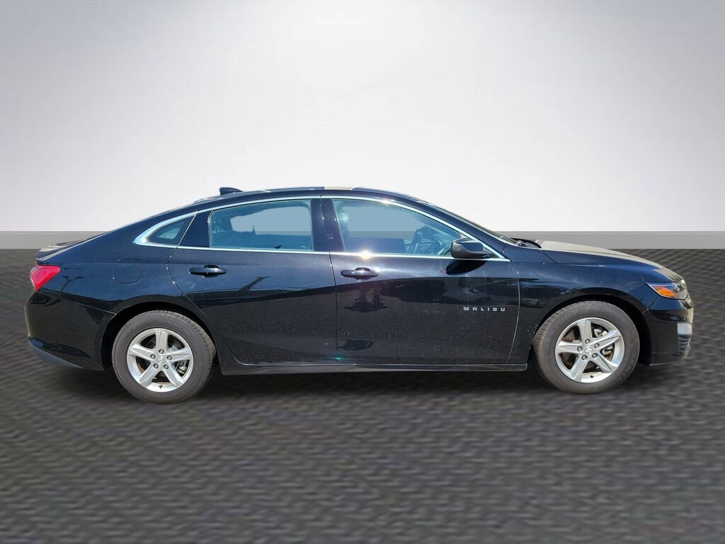 Used 2022 Chevrolet Malibu LT Sedan