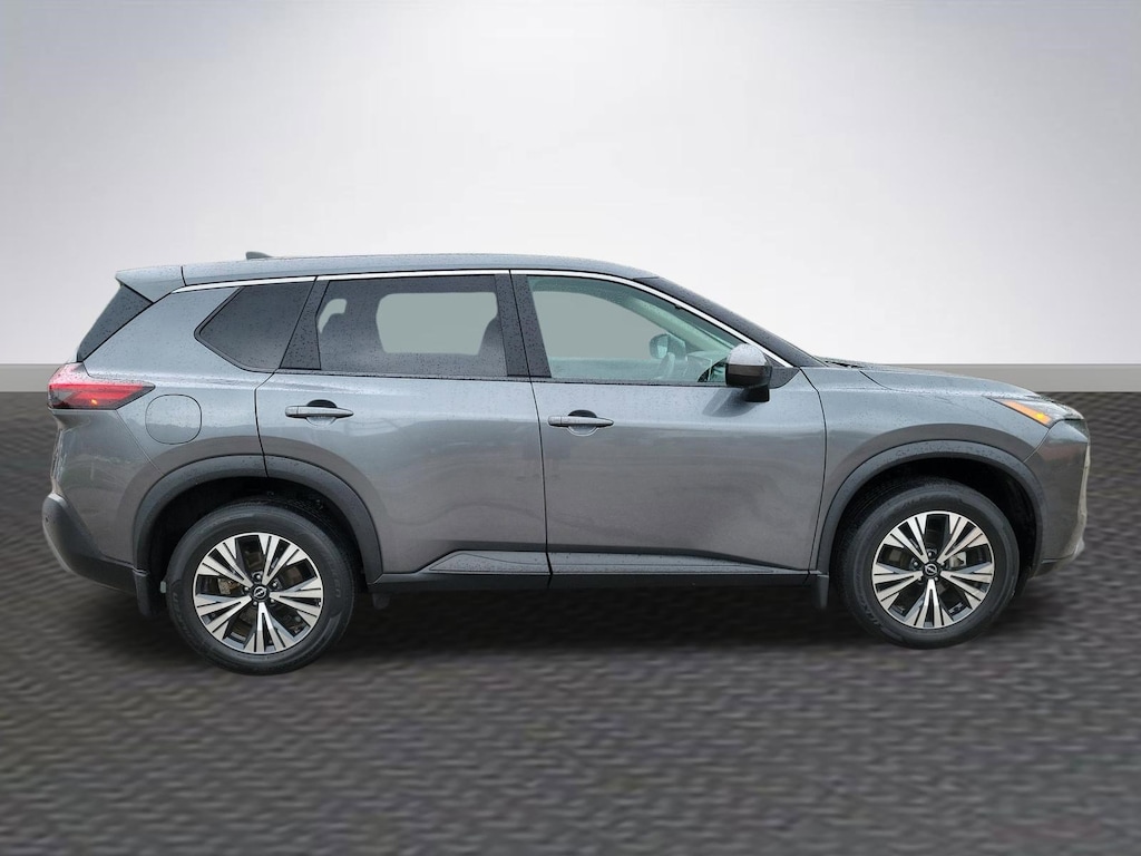 Used 2023 Nissan Rogue SV SUV