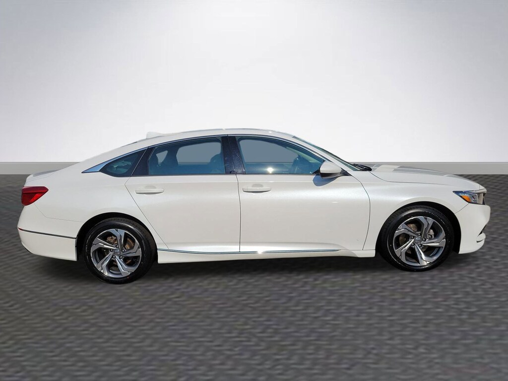 Used 2018 Honda Accord EX Sedan