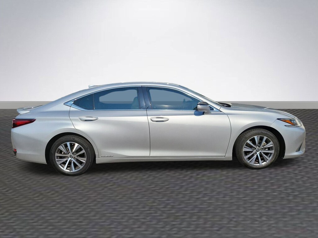 Used 2021 Lexus ES 300h  Sedan