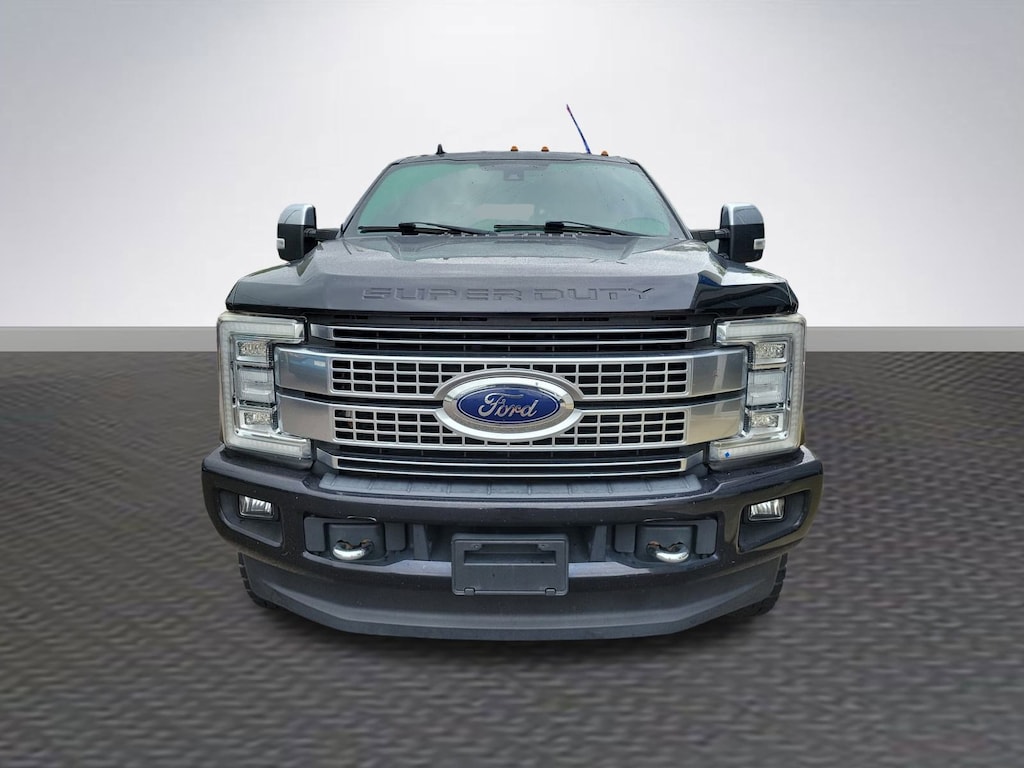 Used 2019 Ford F-250  Truck Crew Cab