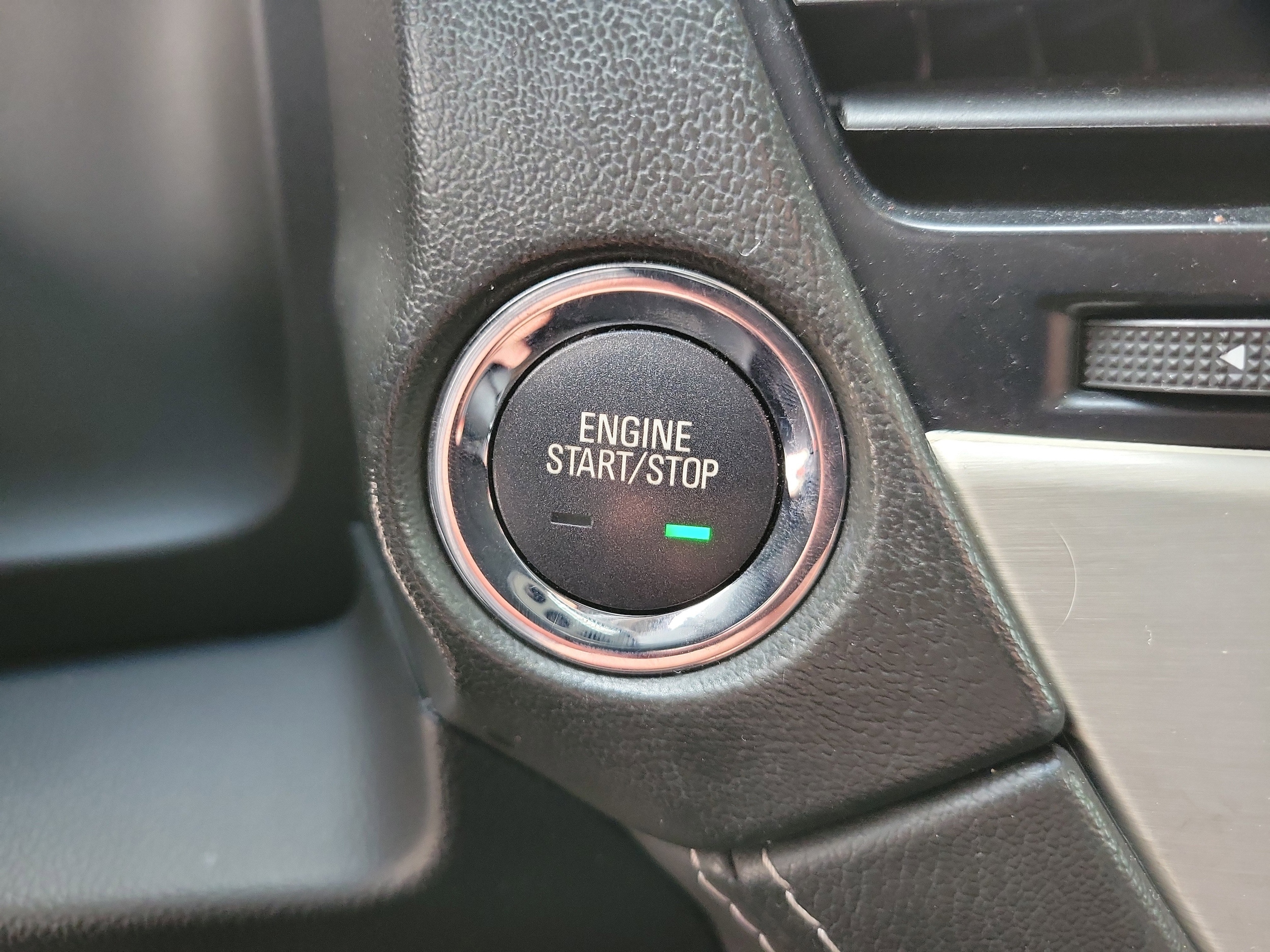 2020 GMC Yukon XL Denali - Photo 20