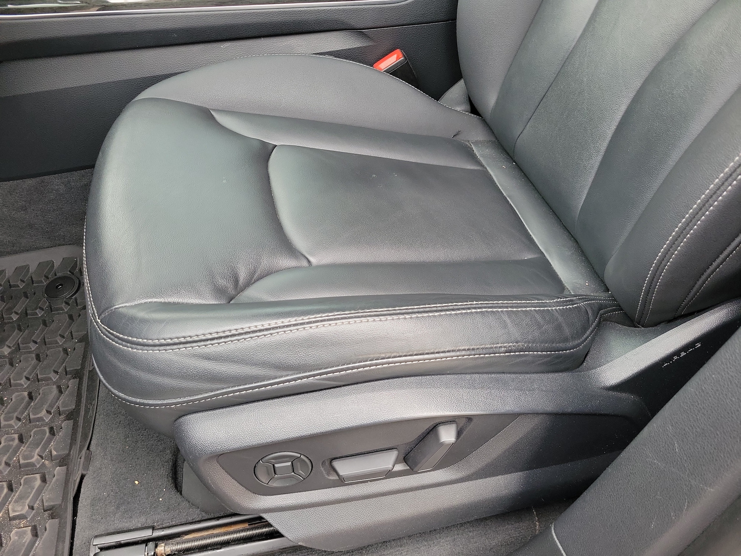 2021 Audi Q8 Premium - Photo 10