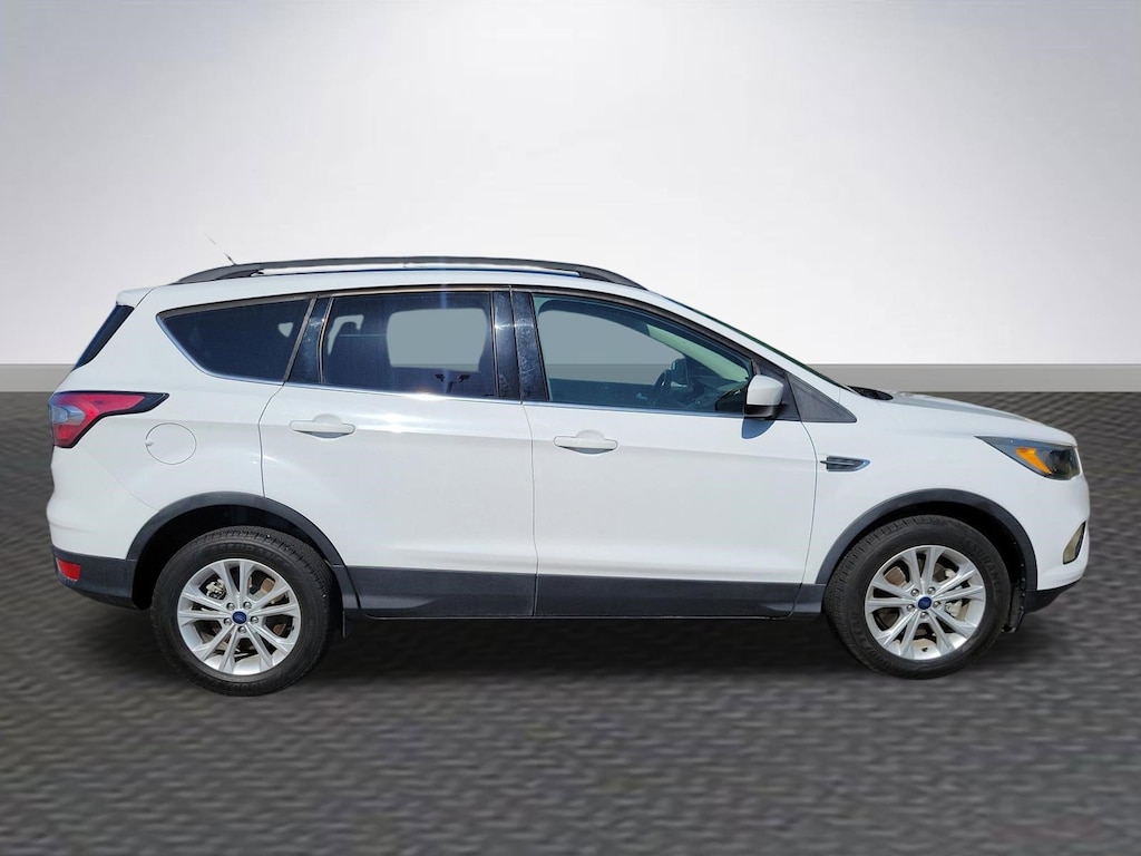 Used 2018 Ford Escape SE SUV