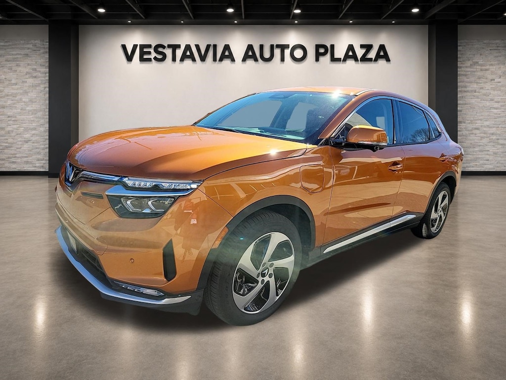 New 2025 VinFast VF 8 Eco SUV