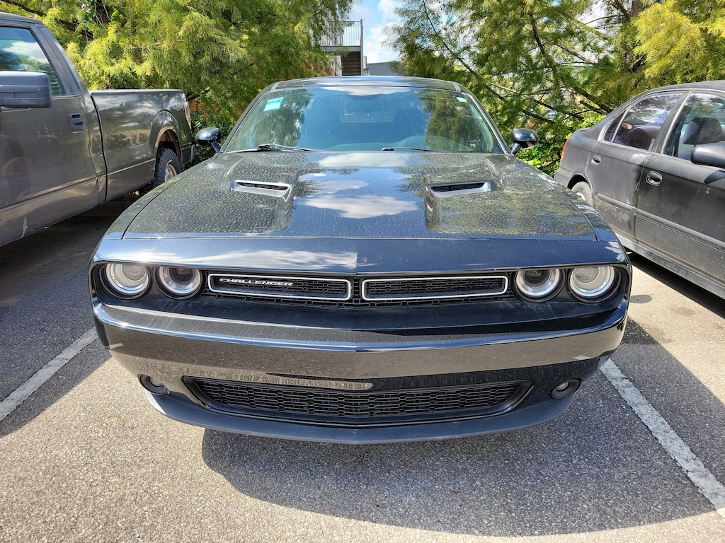 Used 2018 Dodge Challenger SXT Coupe