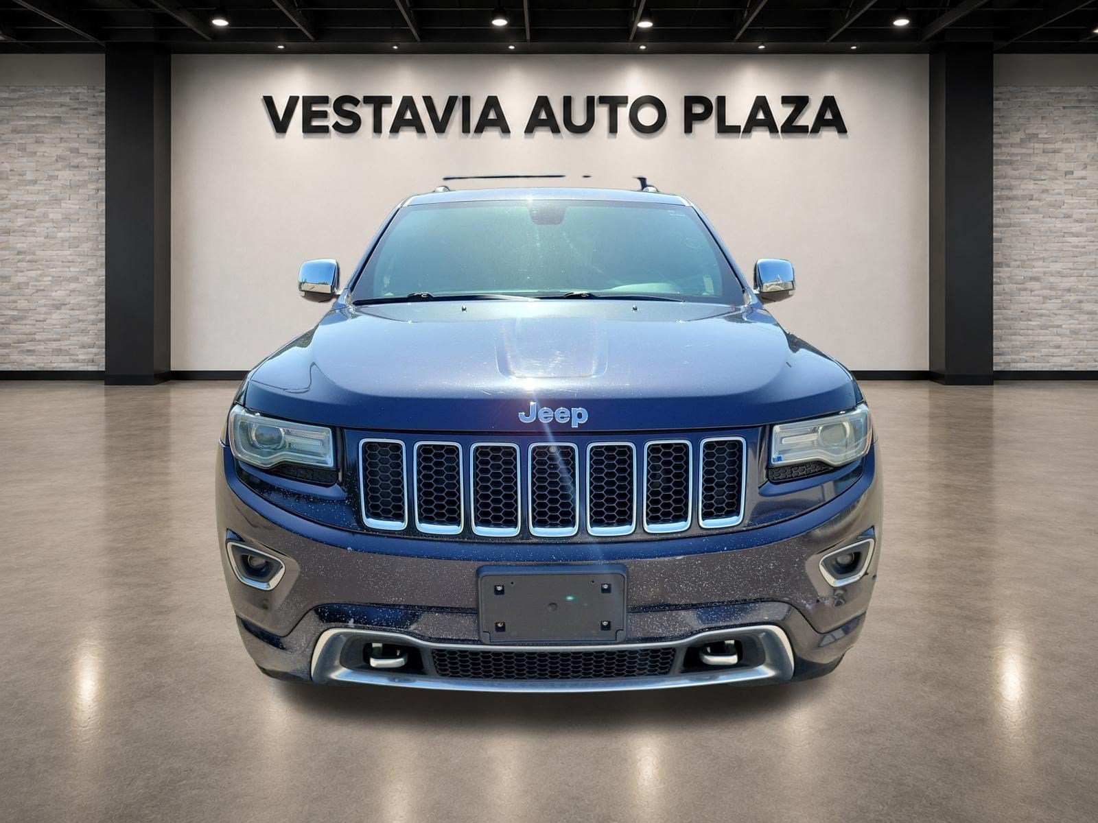Used 2014 Jeep Grand Cherokee Overland with VIN 1C4RJFCG1EC302273 for sale in Vestavia Hills, AL