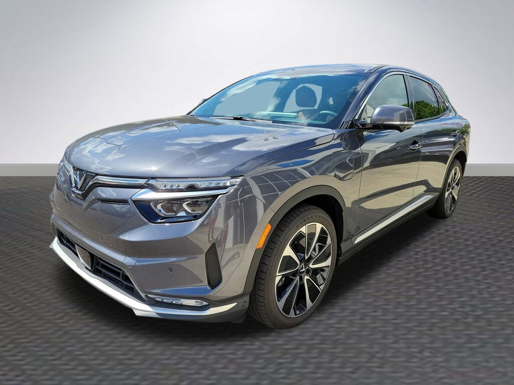 New 2025 VinFast VF 8 Plus SUV