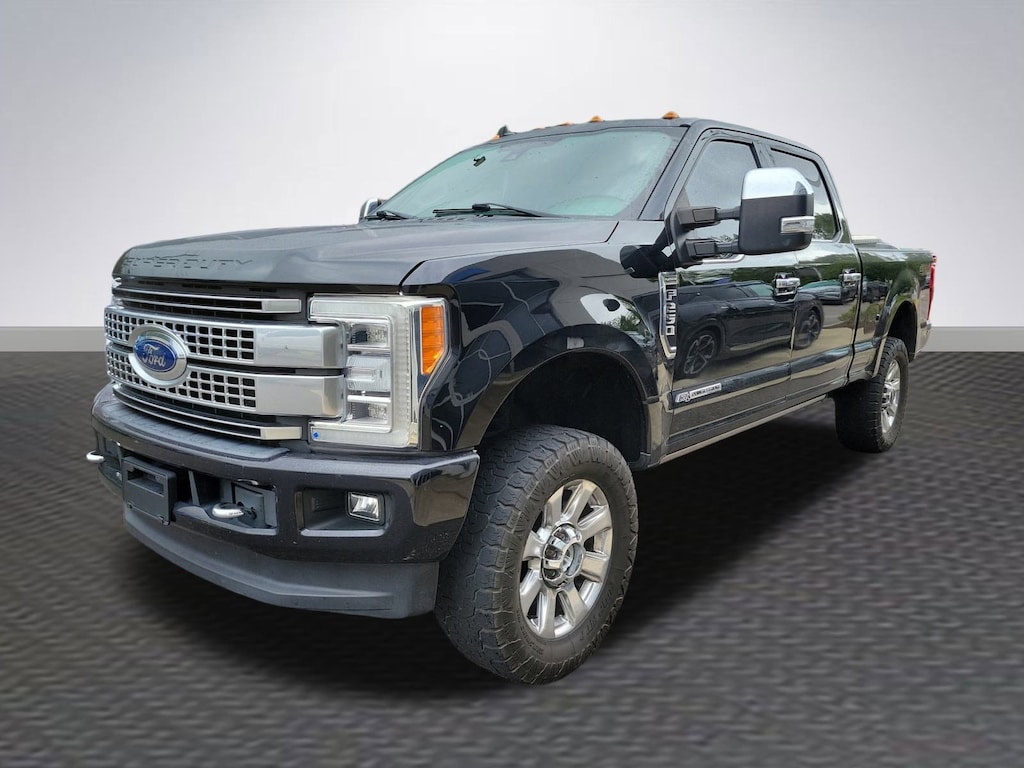 Used 2019 Ford F-250  Truck Crew Cab