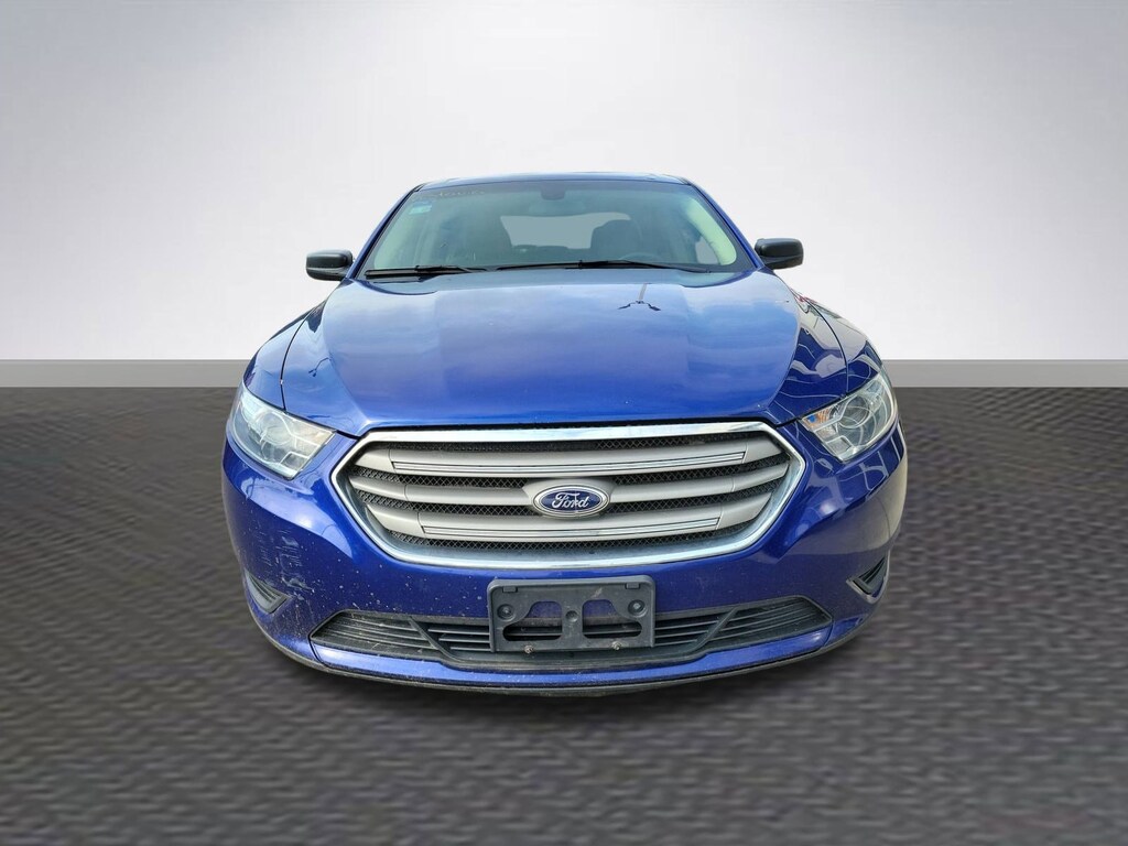 Used 2013 Ford Taurus SE Sedan