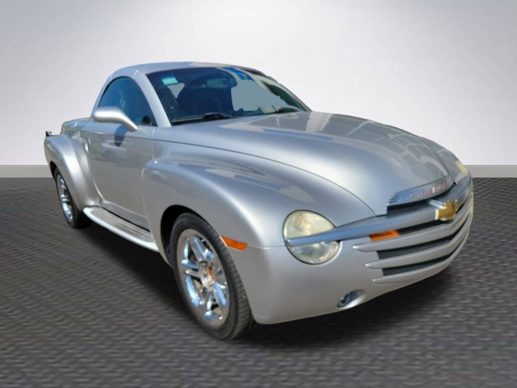 Used 2004 Chevrolet SSR Base Truck Standard Cab
