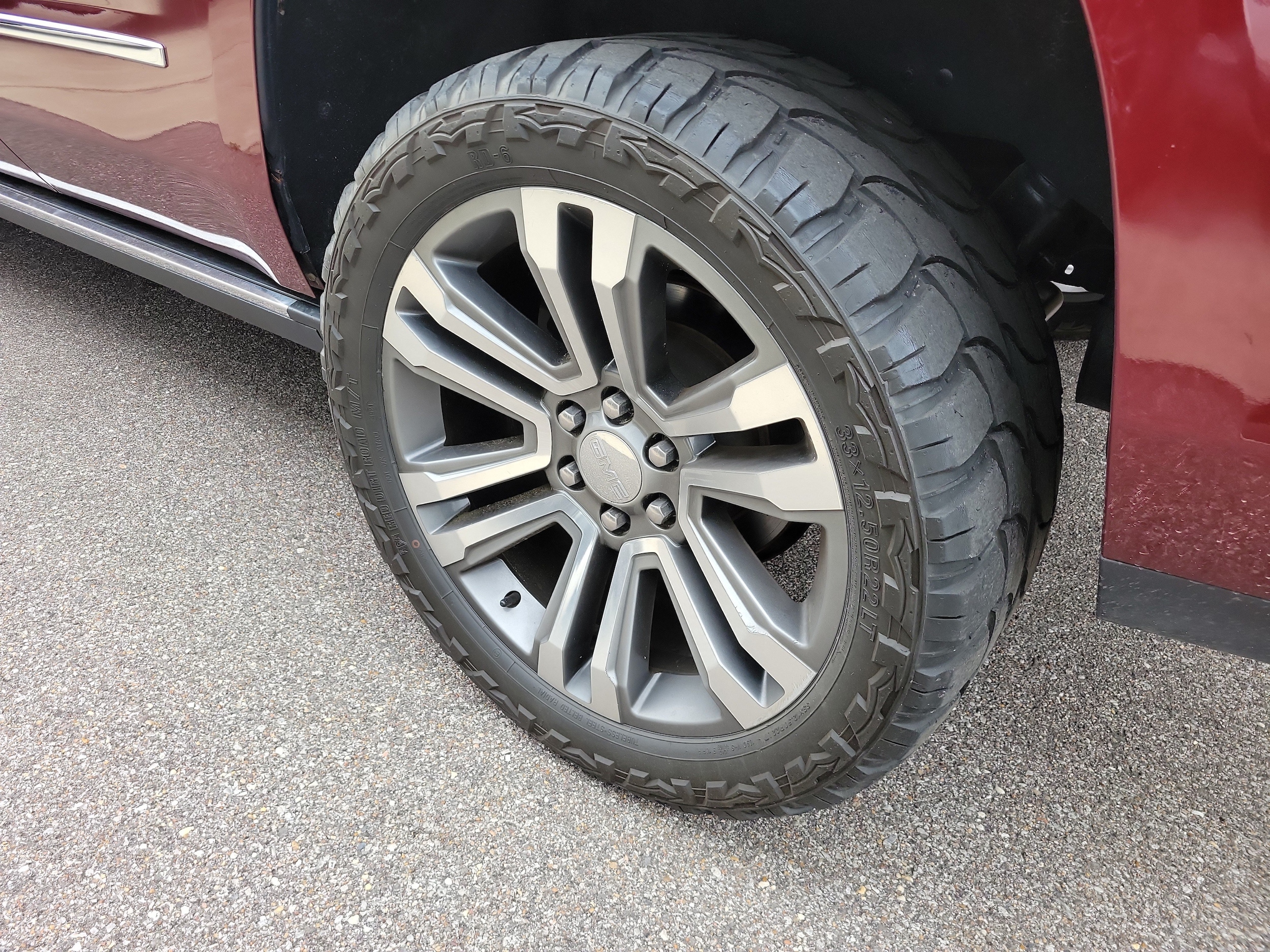 2019 GMC Yukon Denali - Photo 25