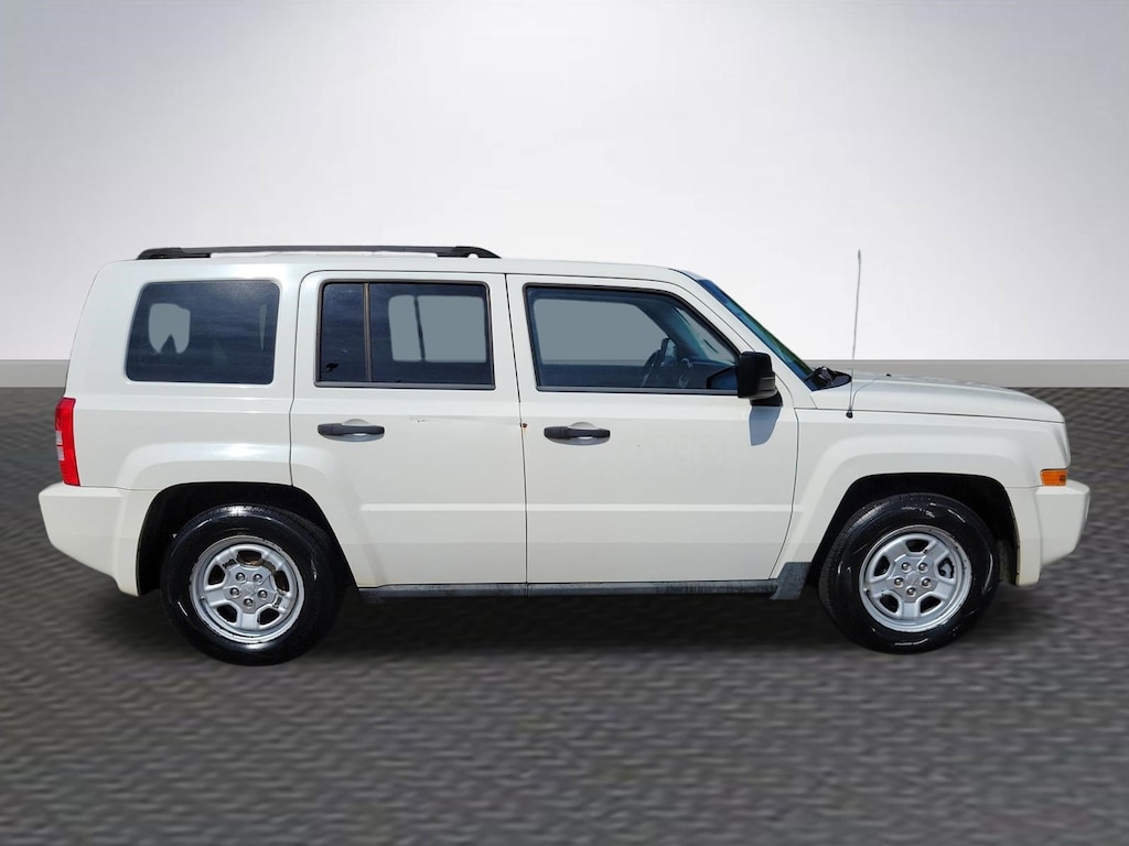 Used 2009 Jeep Patriot Sport SUV