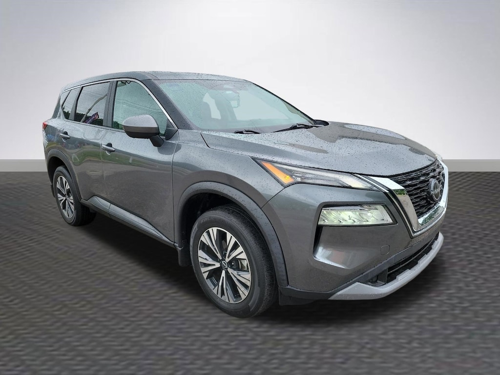 Used 2023 Nissan Rogue SV SUV