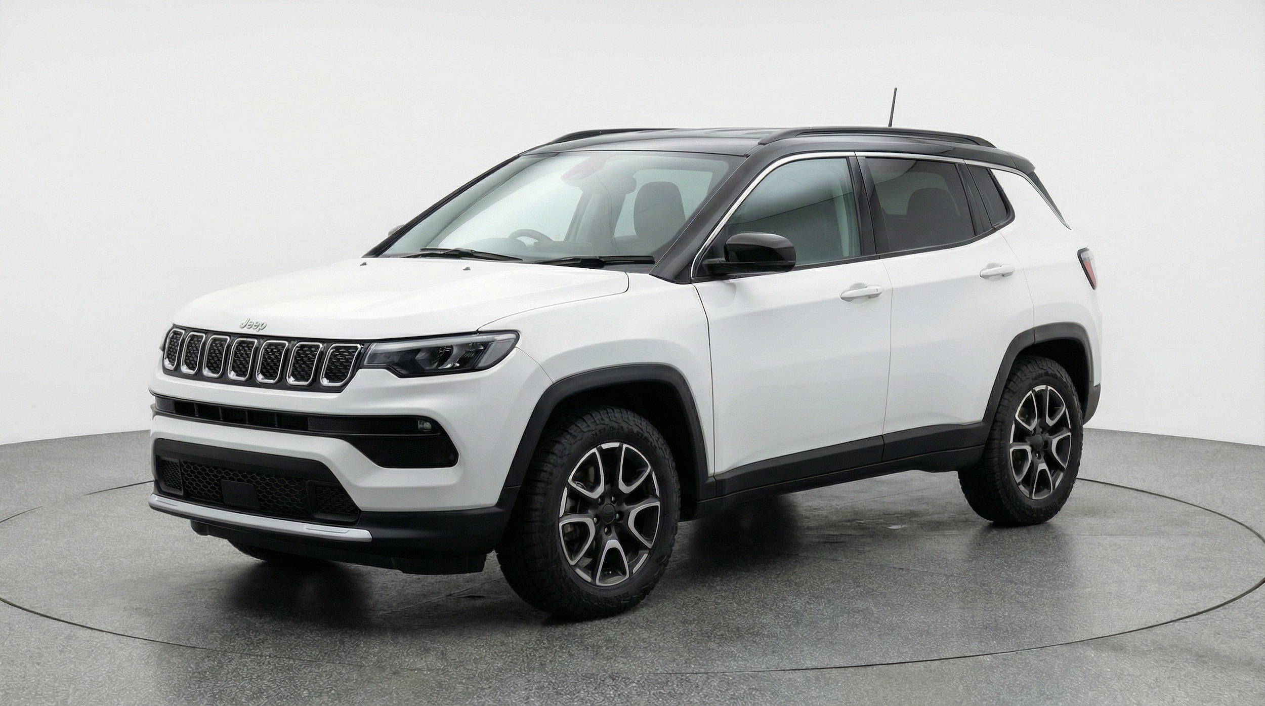 Thumbnail: 2025 Jeep Compass - 3