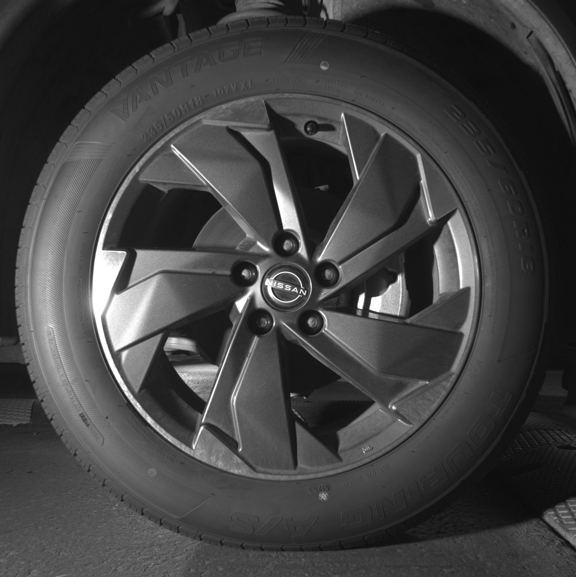 Thumbnail: 2025 Nissan Rogue - 13