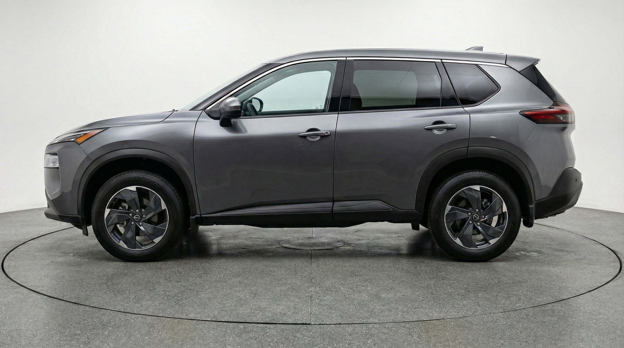 Thumbnail: 2025 Nissan Rogue - 5