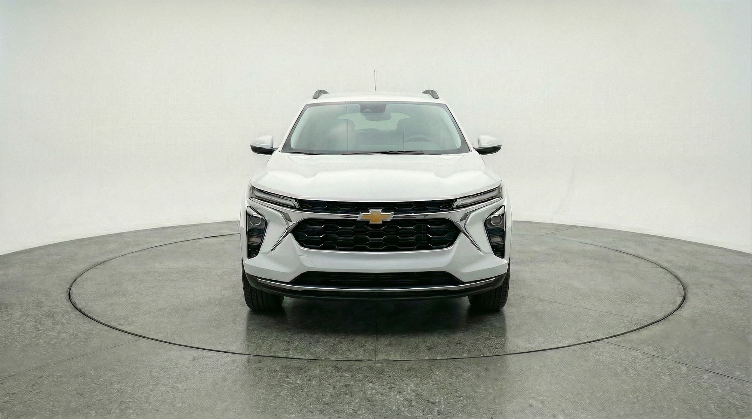Thumbnail: 2025 Chevrolet Trax - 2