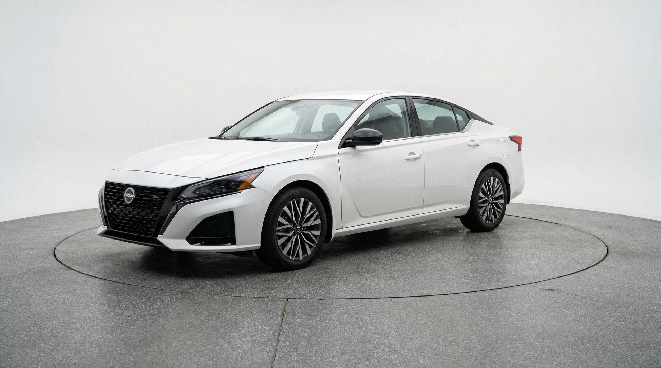 Thumbnail: 2025 Nissan Altima - 3