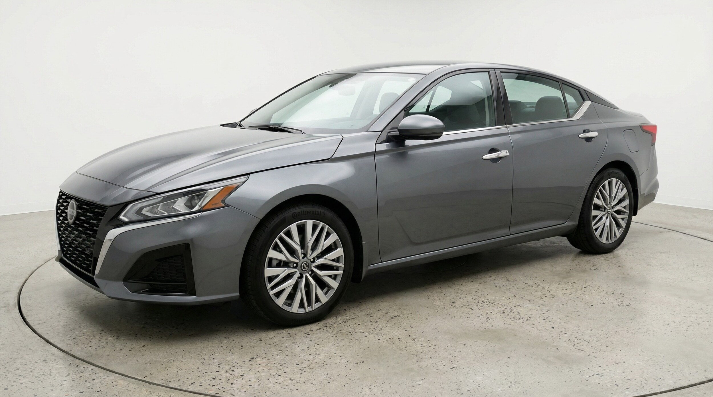 Thumbnail: 2025 Nissan Altima - 3