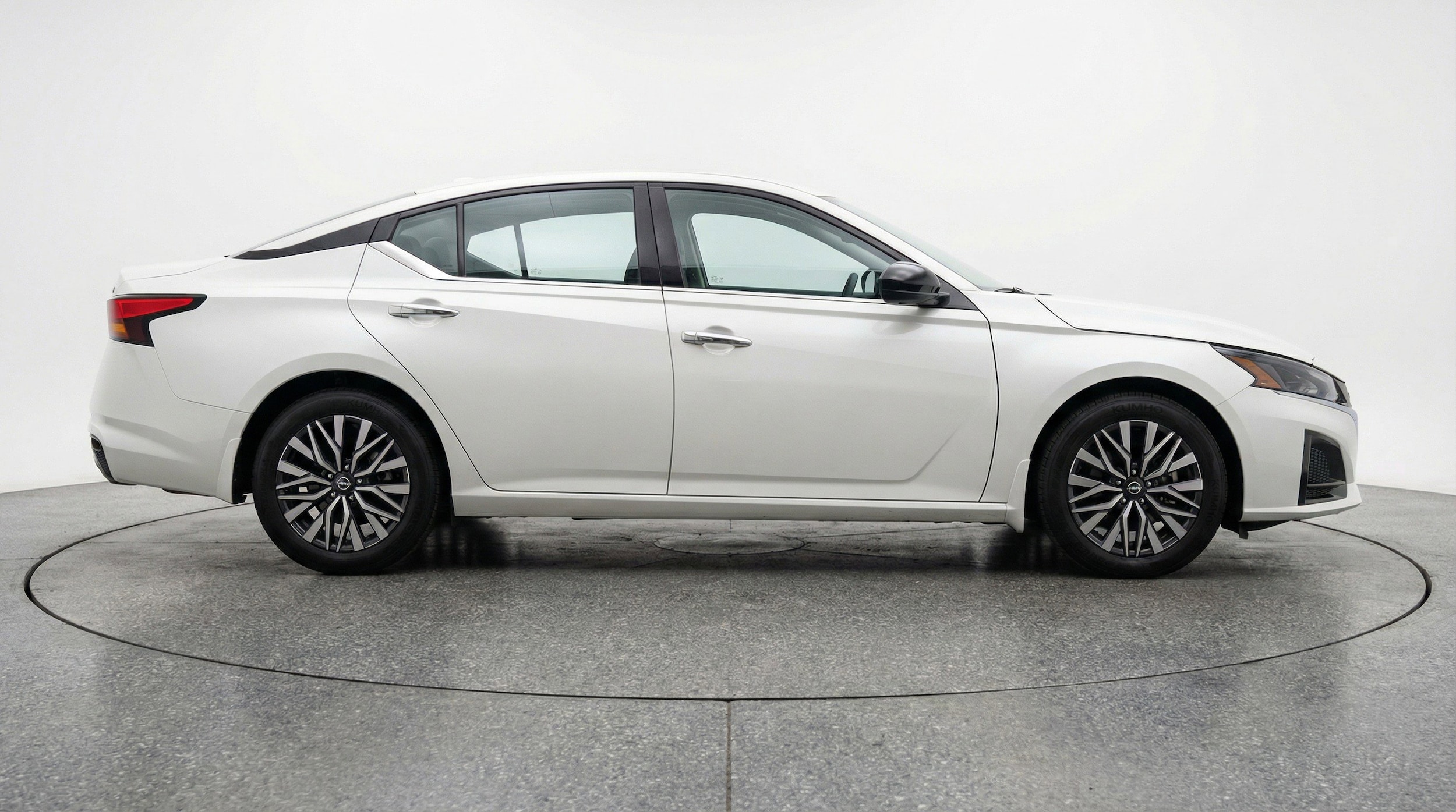 Thumbnail: 2025 Nissan Altima - 11