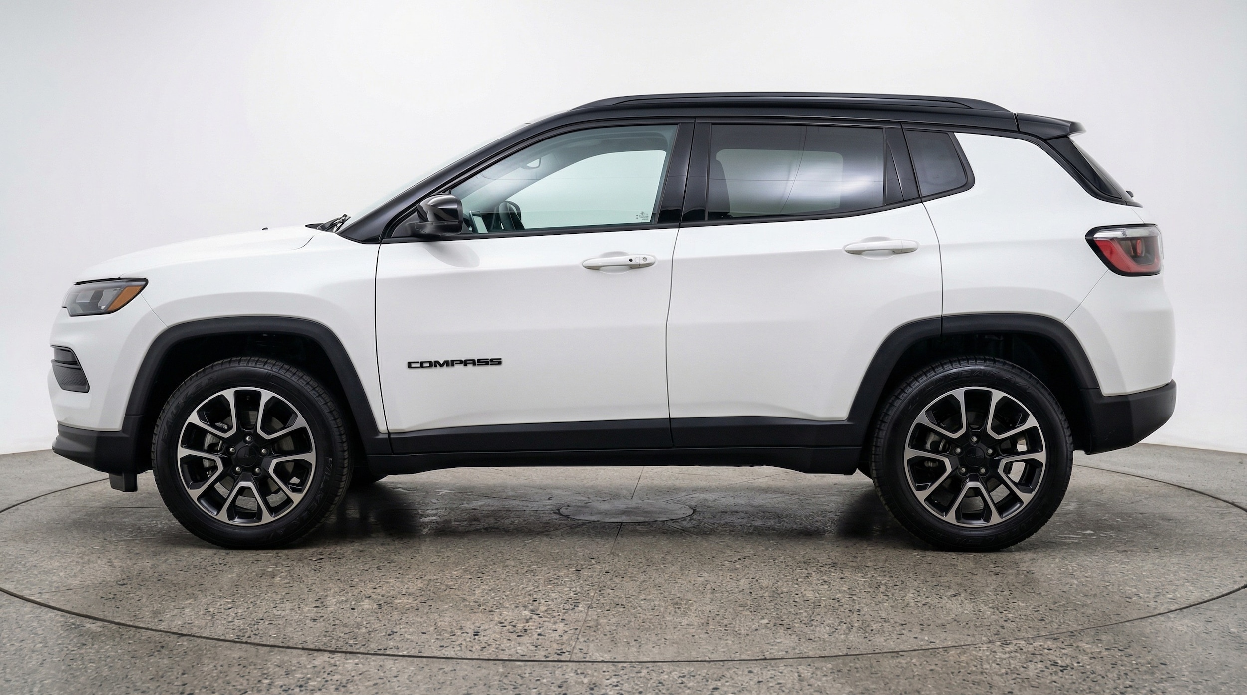 Thumbnail: 2025 Jeep Compass - 4