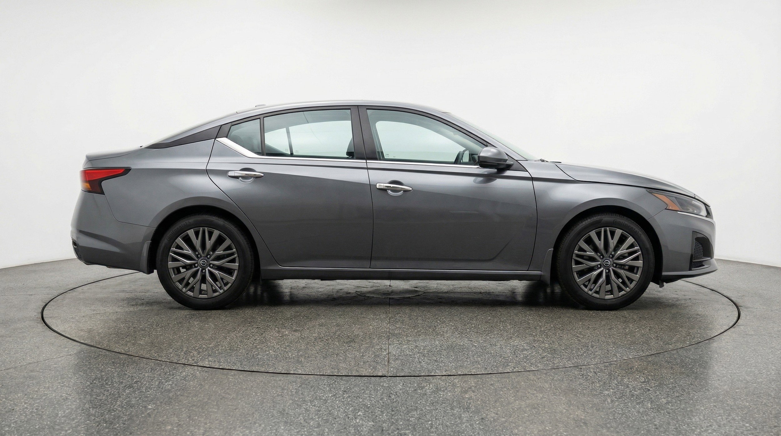 Thumbnail: 2025 Nissan Altima - 11