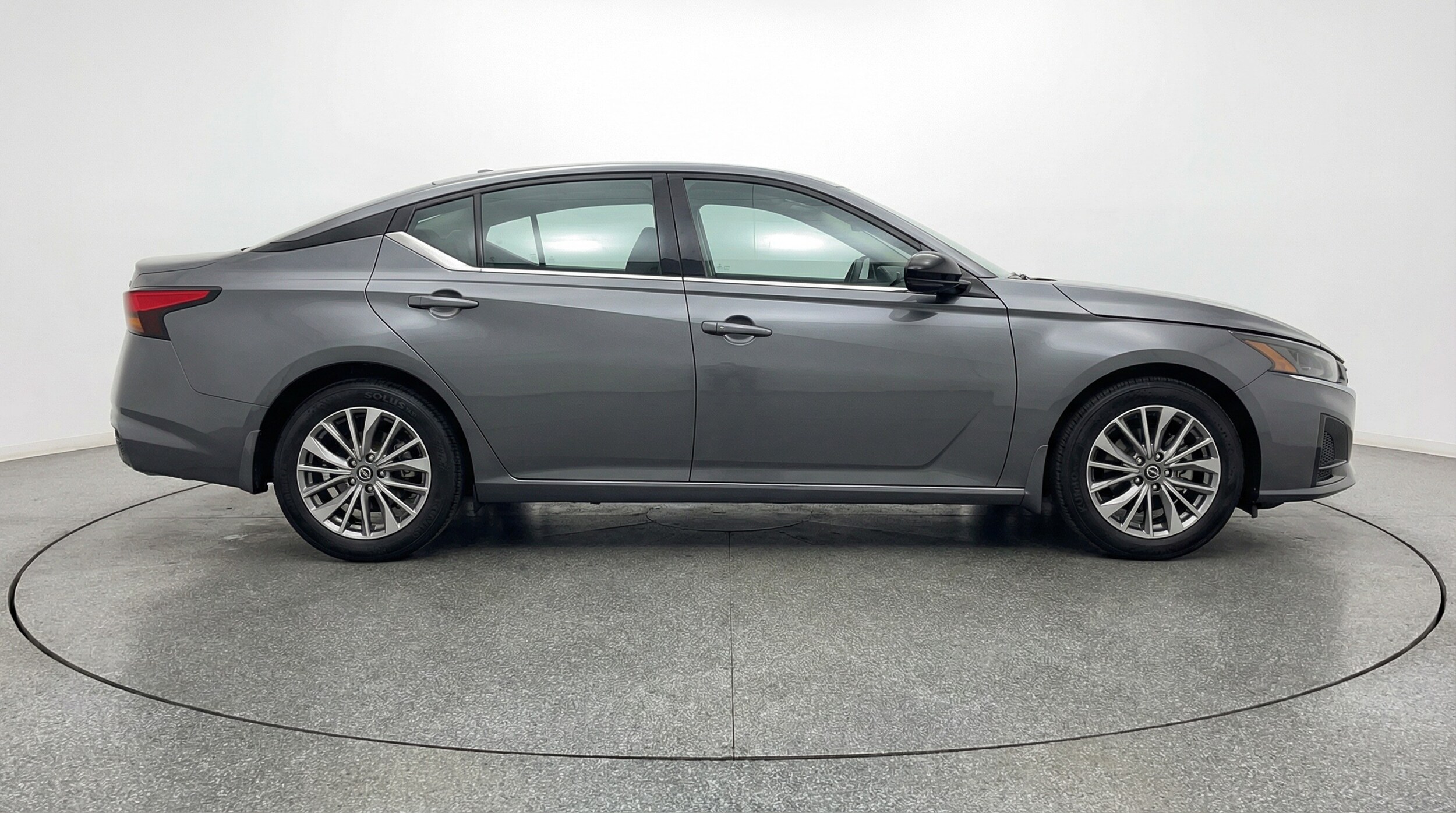 Thumbnail: 2025 Nissan Altima - 8