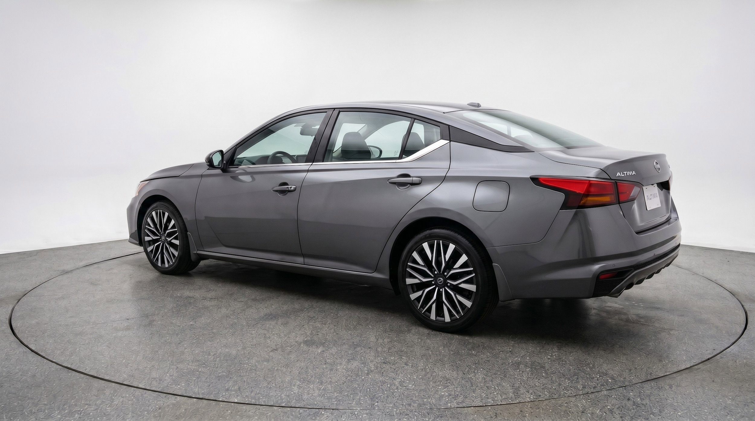 Thumbnail: 2025 Nissan Altima - 6